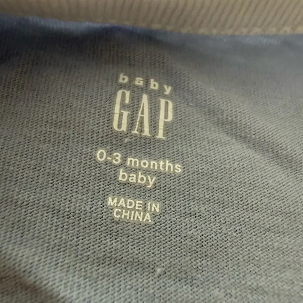 GAP baby blue